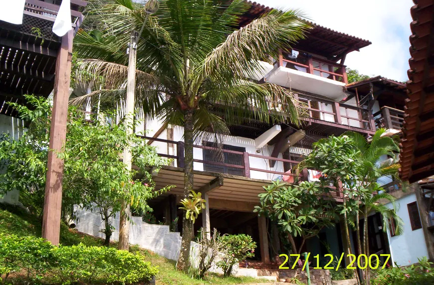 Foto 1 de Casa de Condomínio com 3 Quartos à venda, 180m² em Itanema, Angra dos Reis