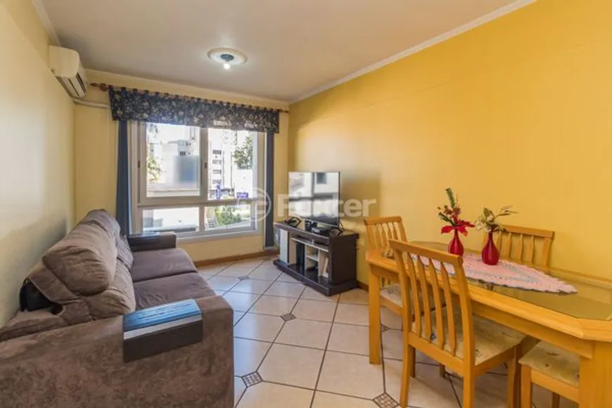 Foto 1 de Apartamento com 1 Quarto à venda, 45m² em Rio Branco, Porto Alegre