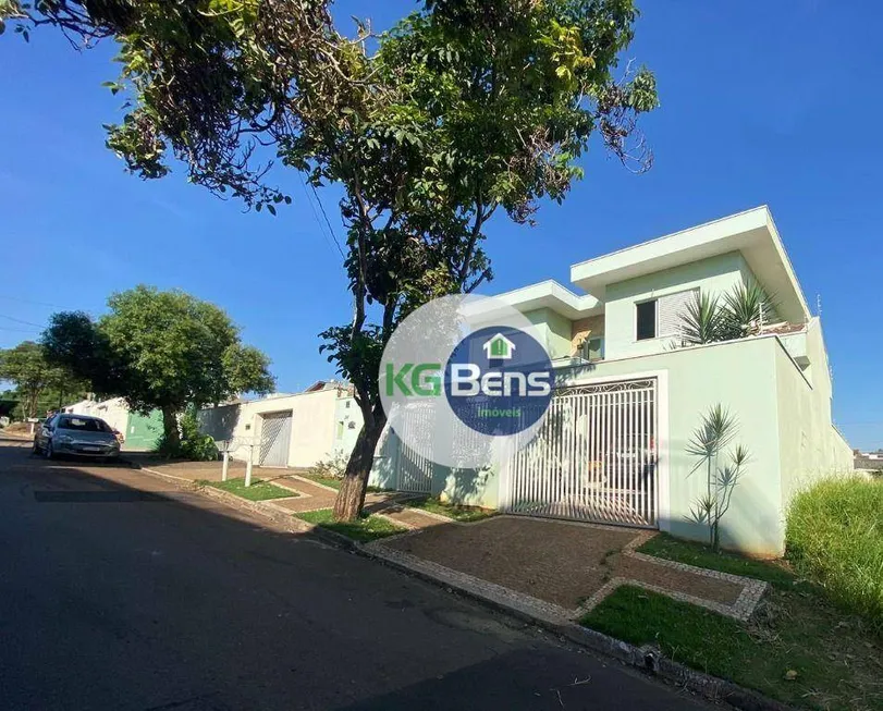 Foto 1 de Casa com 4 Quartos à venda, 261m² em Parque da Figueira, Paulínia