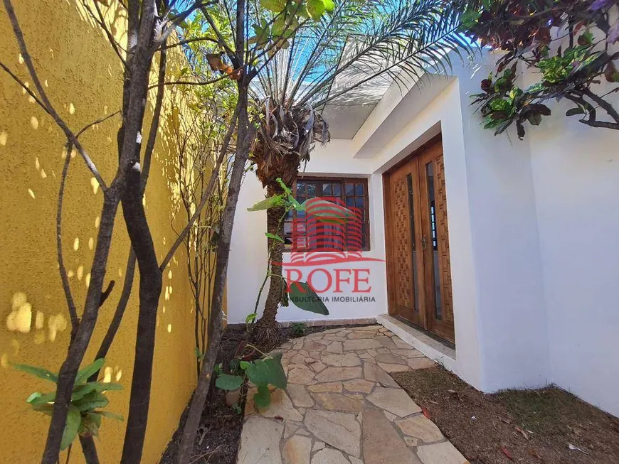 Foto 1 de Casa com 3 Quartos para alugar, 200m² em Brooklin, São Paulo