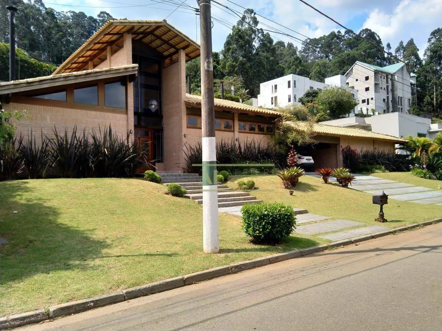 Foto 1 de Casa de Condomínio com 3 Quartos para alugar, 350m² em Tamboré, Barueri