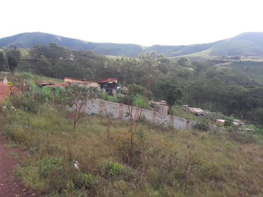 Foto 1 de Lote/Terreno à venda, 585m² em Centro, Itabirito