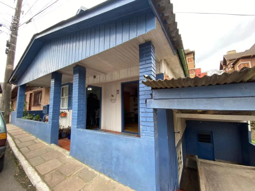 Foto 1 de Casa com 2 Quartos à venda, 146m² em Centro, Gramado