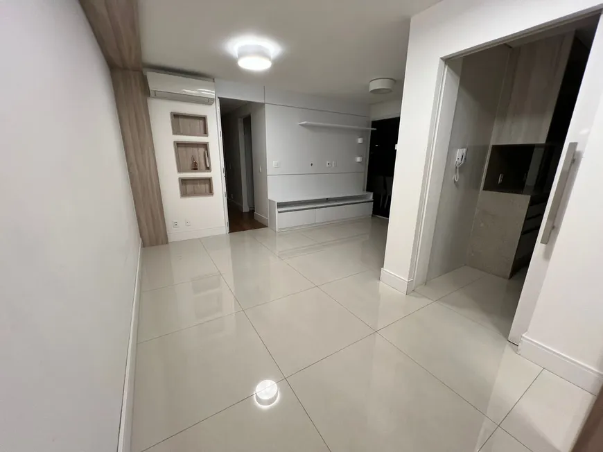 Foto 1 de Apartamento com 3 Quartos à venda, 91m² em Vila Regente Feijó, São Paulo