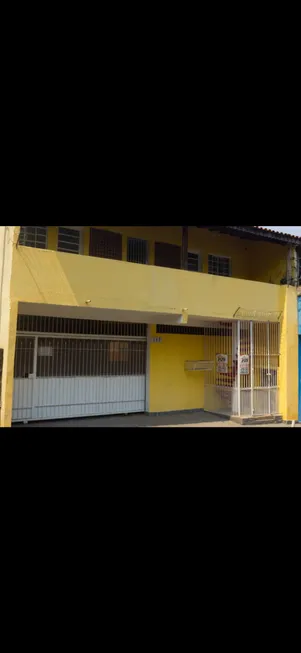 Foto 1 de Casa com 3 Quartos à venda, 380m² em Jardim Miranda, Cotia