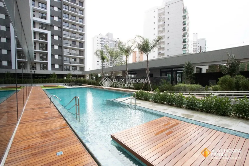 Foto 1 de Apartamento com 2 Quartos à venda, 58m² em Central Parque, Porto Alegre