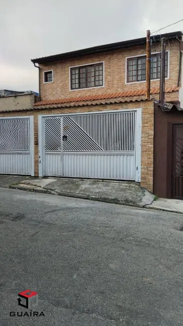 Foto 1 de Casa com 3 Quartos à venda, 230m² em Jardim Pilar, Santo André