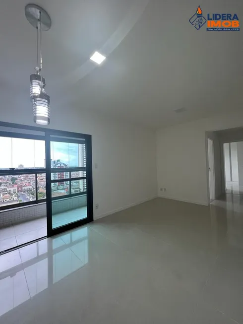 Foto 1 de Apartamento com 3 Quartos para alugar, 80m² em Santa Mônica, Feira de Santana