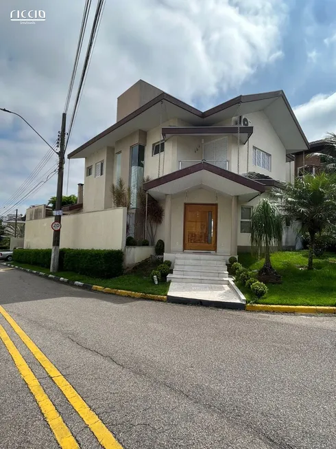 Foto 1 de Casa de Condomínio com 3 Quartos à venda, 240m² em Vila Branca, Jacareí