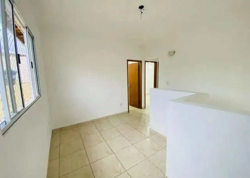 Foto 1 de Casa com 2 Quartos para venda ou aluguel, 70m² em Ribeira, Salvador