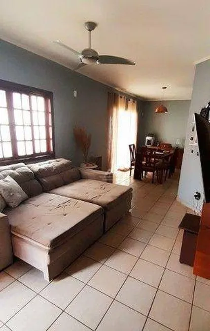 Foto 1 de Casa com 3 Quartos à venda, 173m² em Residencial Flórida, Ribeirão Preto