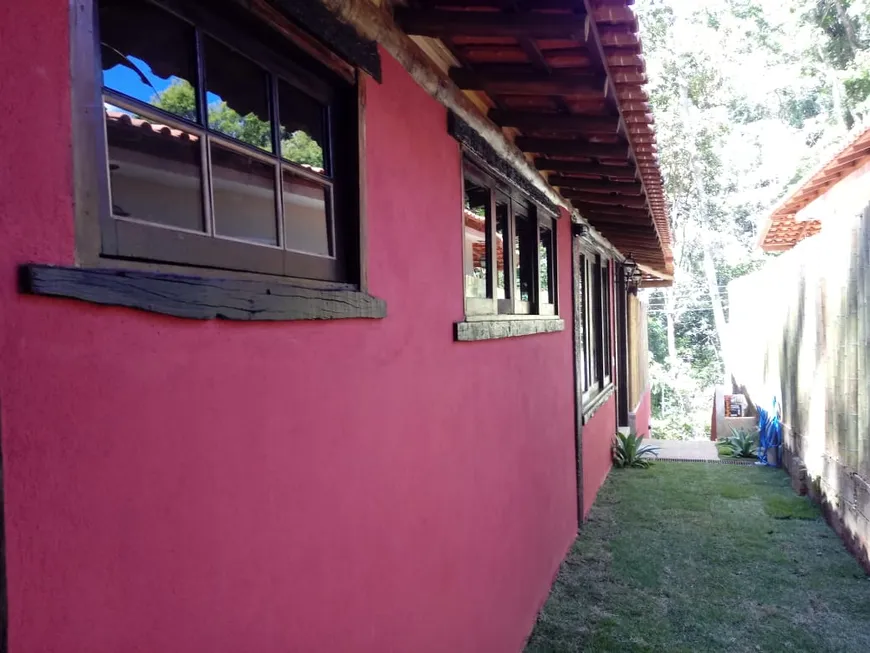 Foto 1 de Casa de Condomínio com 2 Quartos à venda, 200m² em Itaipava, Petrópolis