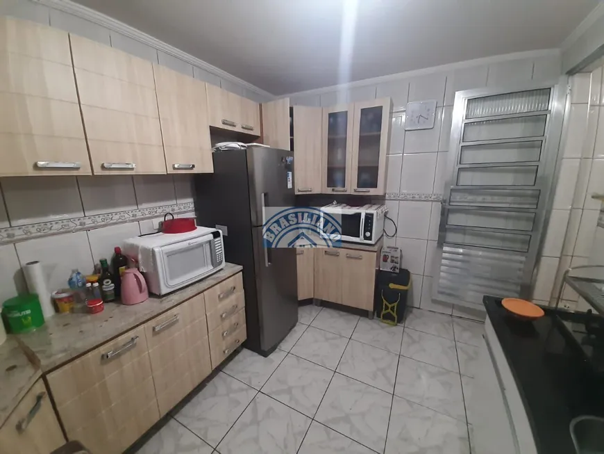 Foto 1 de Casa com 4 Quartos à venda, 180m² em Parque Fernanda, São Paulo