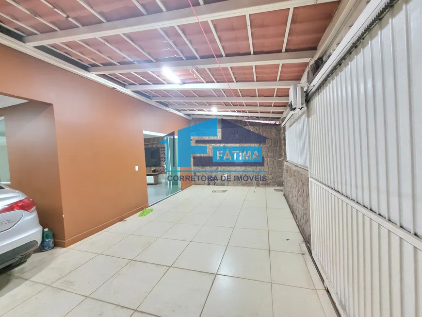 Foto 1 de Sobrado com 4 Quartos à venda, 144m² em Riacho Fundo I, Brasília