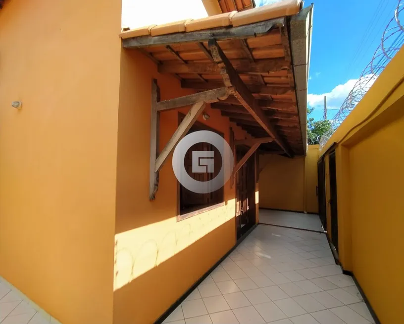 Foto 1 de Casa com 4 Quartos à venda, 272m² em Vila Guilhermina, Montes Claros