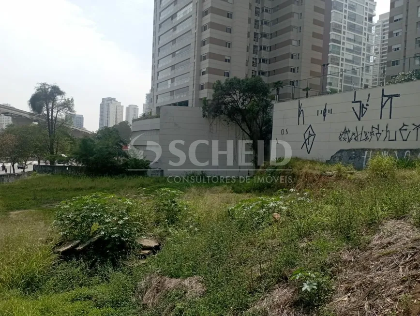 Foto 1 de Lote/Terreno à venda, 2692m² em Campo Belo, São Paulo