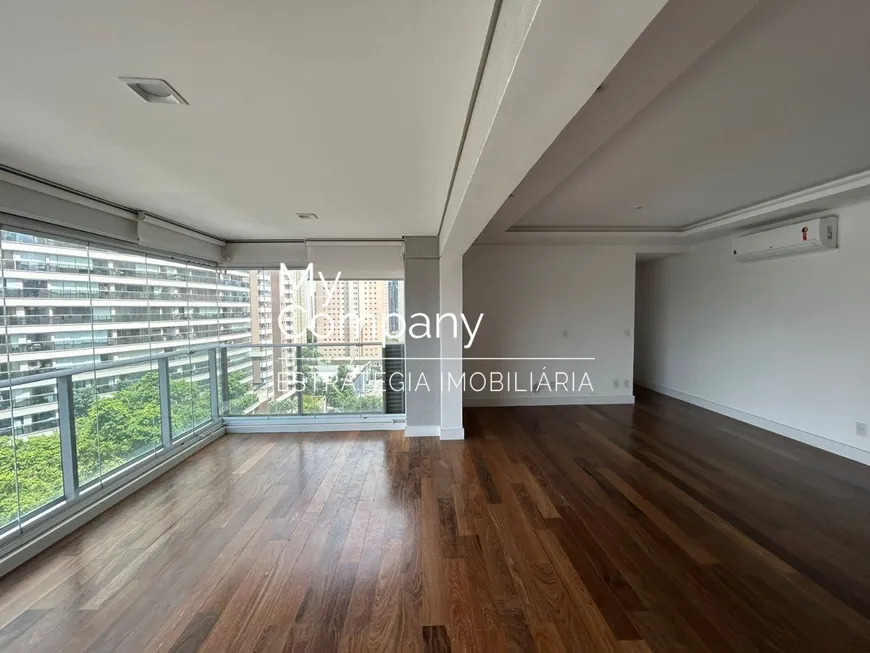 Foto 1 de Apartamento com 3 Quartos à venda, 133m² em Brooklin, São Paulo