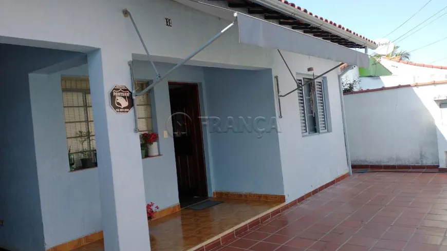Foto 1 de Casa com 3 Quartos à venda, 125m² em Parque Santo Antônio, Jacareí