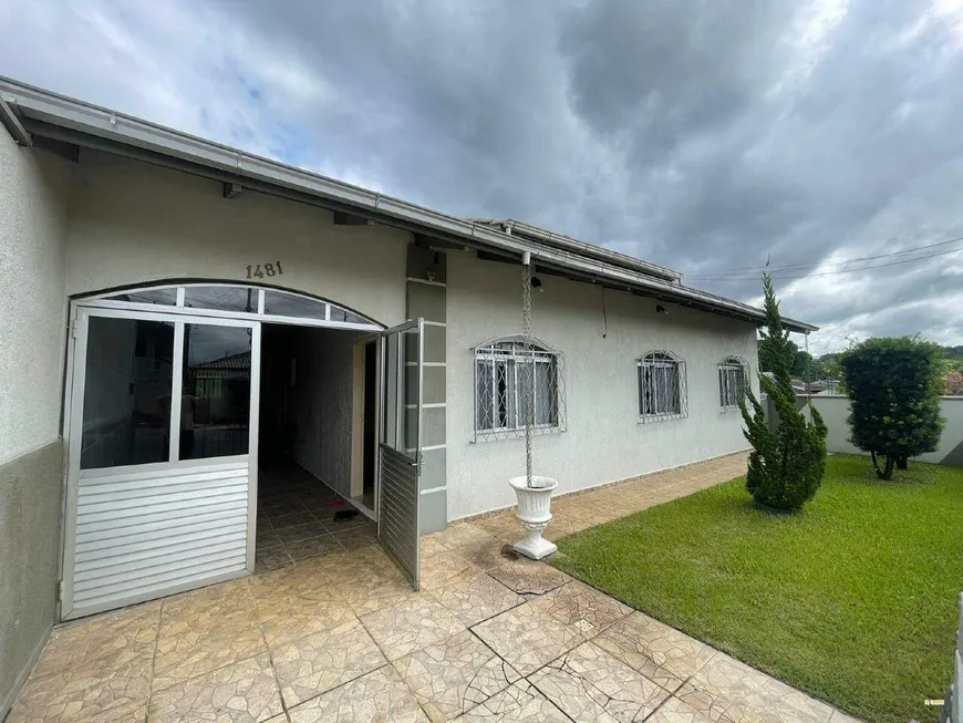 Foto 1 de Casa com 4 Quartos à venda, 133m² em Tifa Martins, Jaraguá do Sul