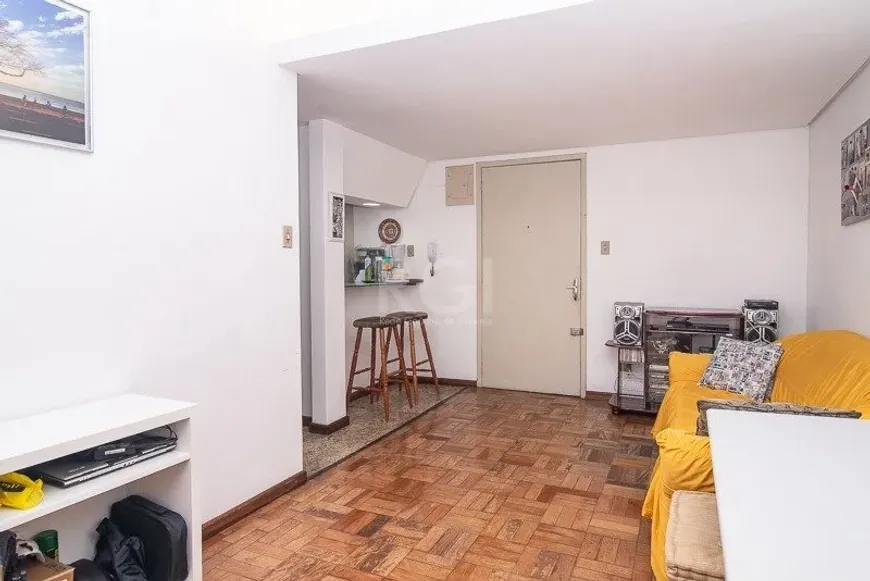 Foto 1 de Apartamento com 1 Quarto à venda, 37m² em Petrópolis, Porto Alegre