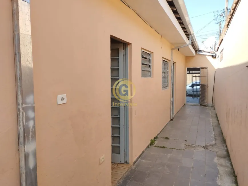 Foto 1 de Casa com 3 Quartos à venda, 100m² em Jardim Emília, Jacareí