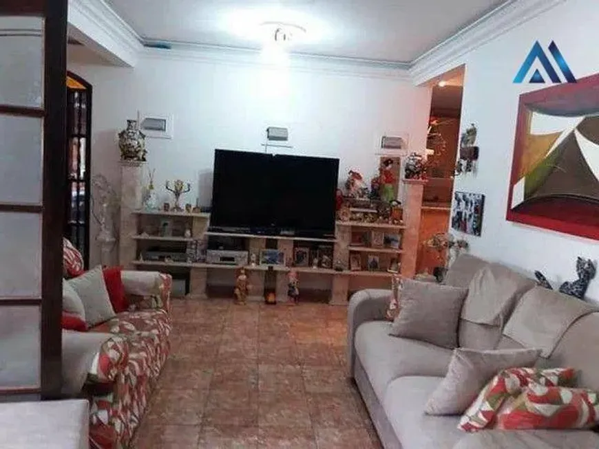 Foto 1 de Casa com 3 Quartos à venda, 150m² em Vila Cascatinha, São Vicente