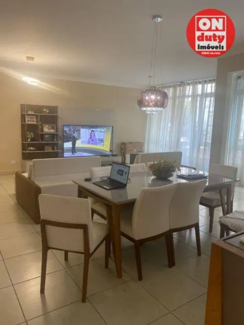 Foto 1 de Apartamento com 3 Quartos à venda, 180m² em Gonzaga, Santos