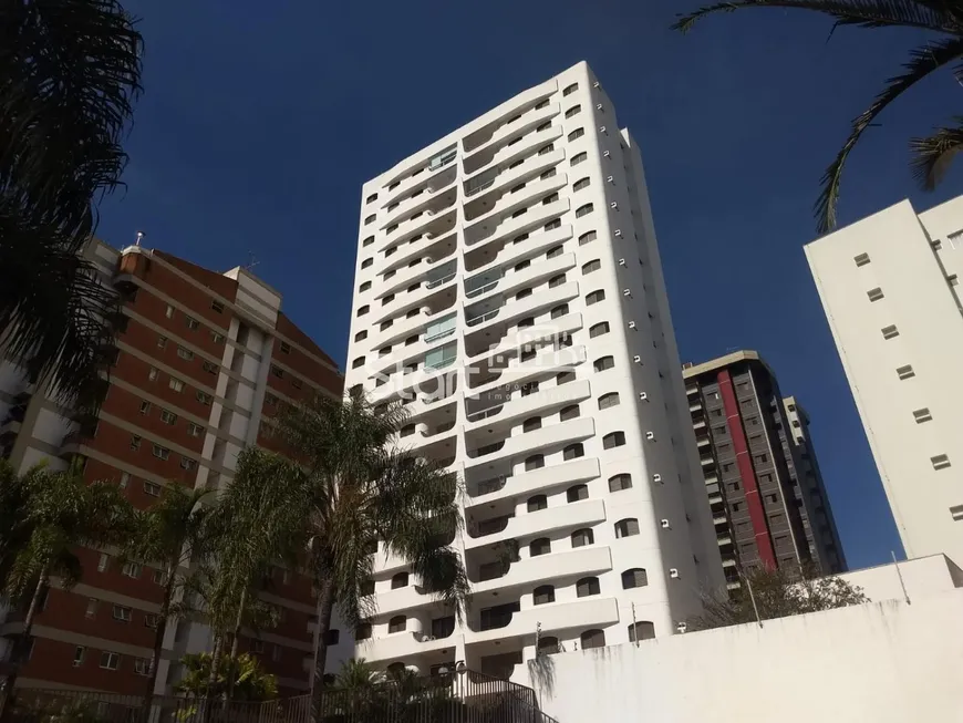 Foto 1 de Apartamento com 4 Quartos à venda, 210m² em Cambuí, Campinas