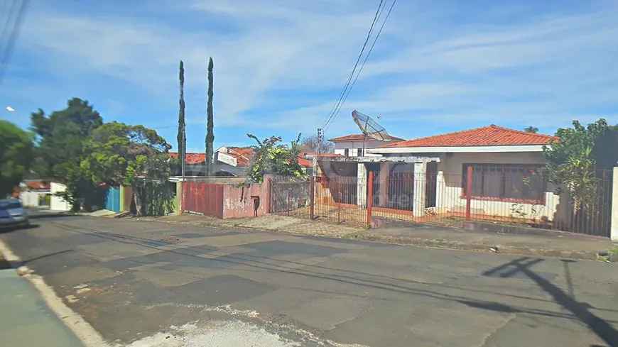 Foto 1 de Casa com 3 Quartos à venda, 967m² em Vila Faria, São Carlos