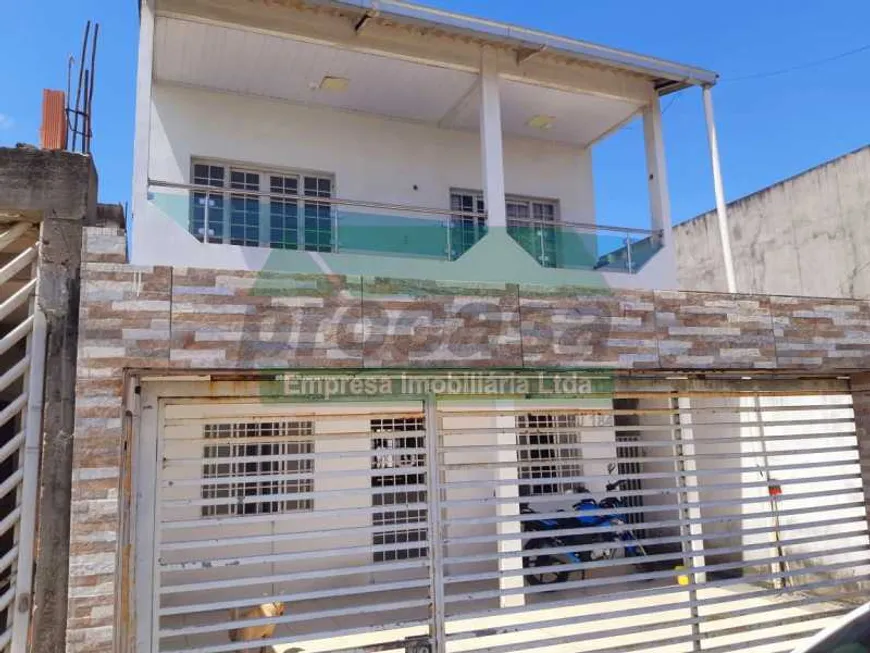Foto 1 de Casa com 3 Quartos à venda, 175m² em Novo Aleixo, Manaus