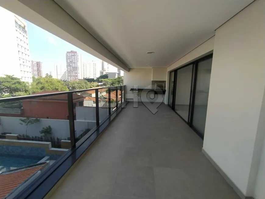 Foto 1 de Apartamento com 4 Quartos à venda, 104m² em Água Branca, São Paulo