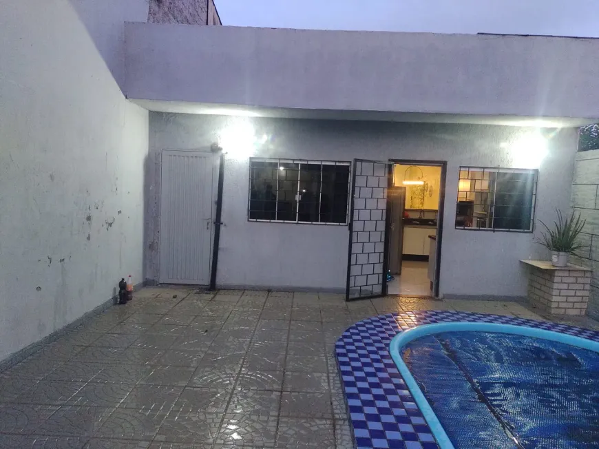 Foto 1 de Casa com 2 Quartos à venda, 200m² em Setor Habitacional Arniqueira, Brasília