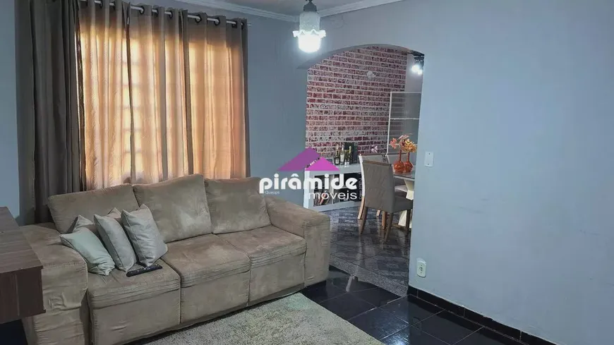 Foto 1 de Casa com 3 Quartos à venda, 190m² em Jardim Satélite, São José dos Campos