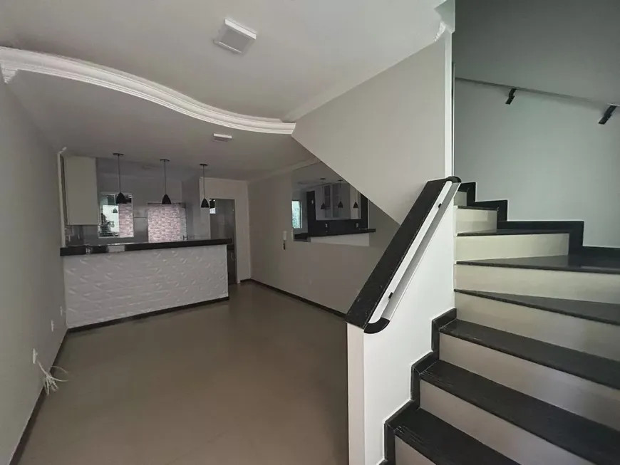 Foto 1 de Casa com 2 Quartos à venda, 360m² em Santa Mônica, Belo Horizonte