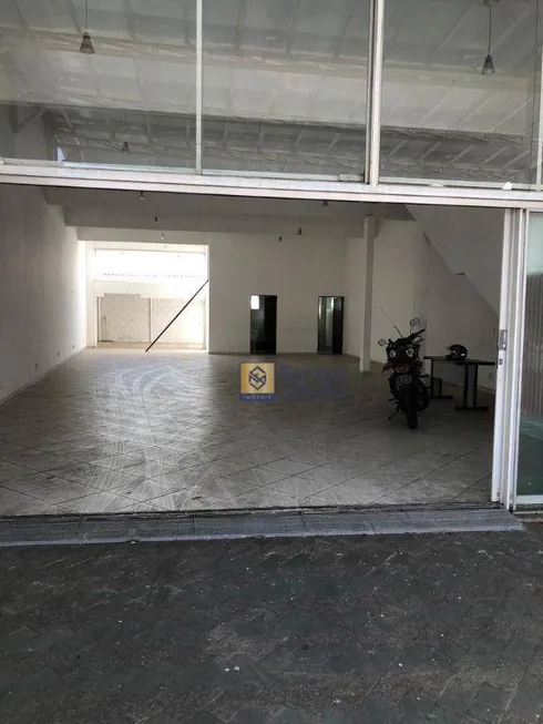 Foto 1 de Ponto Comercial para alugar, 300m² em Vila Alto de Santo Andre, Santo André