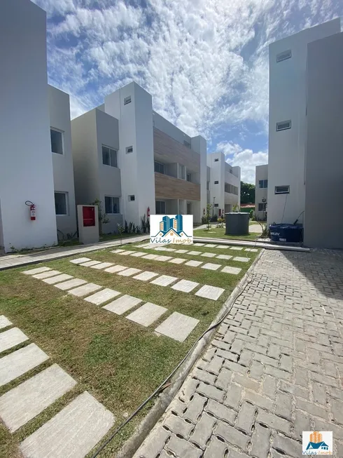 Foto 1 de Apartamento com 2 Quartos à venda, 72m² em Buraquinho, Lauro de Freitas