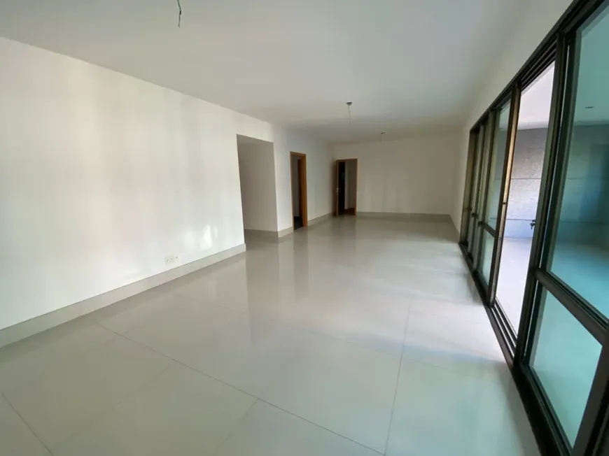 Foto 1 de Apartamento com 4 Quartos à venda, 178m² em Santo Agostinho, Belo Horizonte