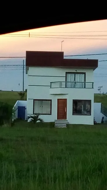 Foto 1 de Casa de Condomínio com 4 Quartos à venda, 287m² em Jardim Limoeiro, Camaçari