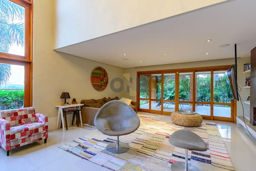 Foto 1 de Casa de Condomínio com 4 Quartos à venda, 552m² em Granja Viana, Embu das Artes