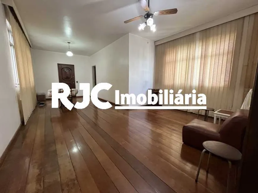 Foto 1 de Apartamento com 2 Quartos à venda, 90m² em Grajaú, Rio de Janeiro