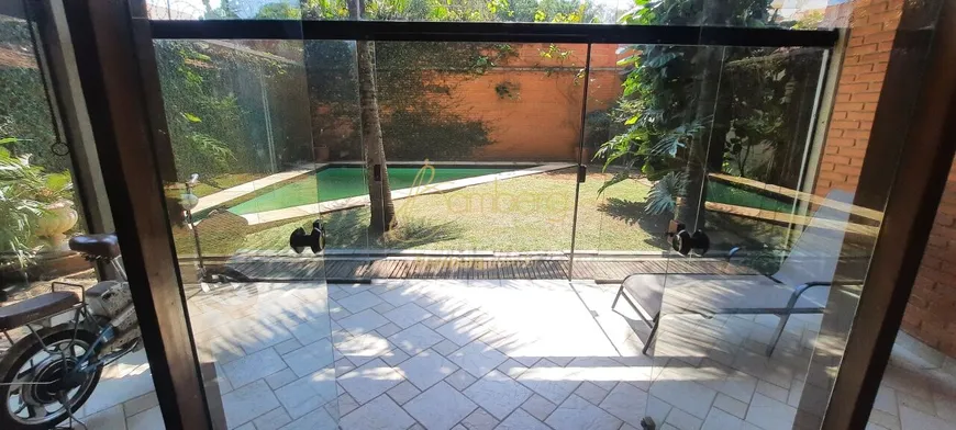 Foto 1 de Casa com 4 Quartos à venda, 390m² em Morumbi, São Paulo