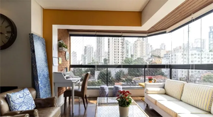 Foto 1 de Apartamento com 3 Quartos à venda, 168m² em Aclimação, São Paulo