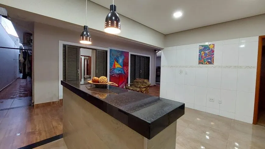 Foto 1 de Casa com 2 Quartos à venda, 270m² em Vila Alto Paraíso, Bauru