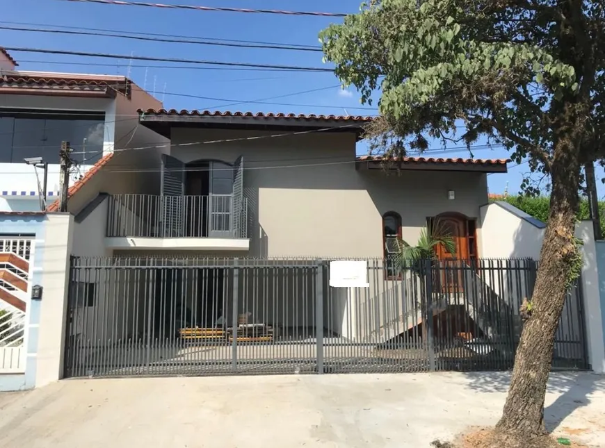 Foto 1 de Sobrado com 3 Quartos à venda, 180m² em Jardim Prestes de Barros, Sorocaba