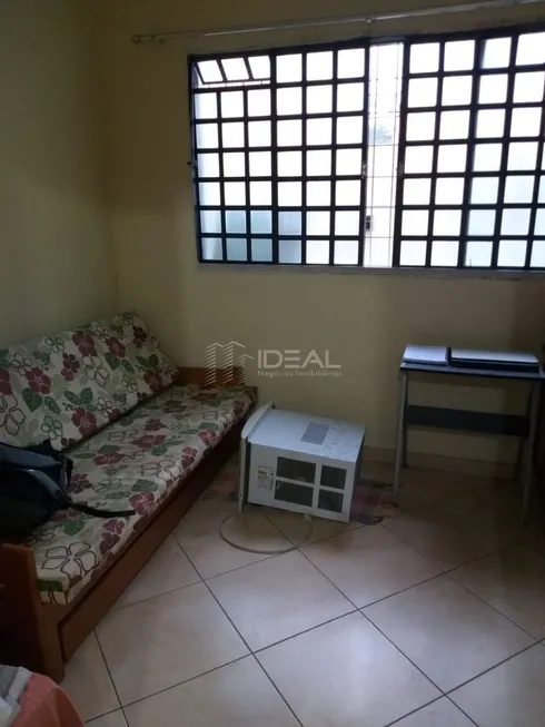 Foto 1 de Casa com 4 Quartos para venda ou aluguel, 250m² em Centro, Campos dos Goytacazes