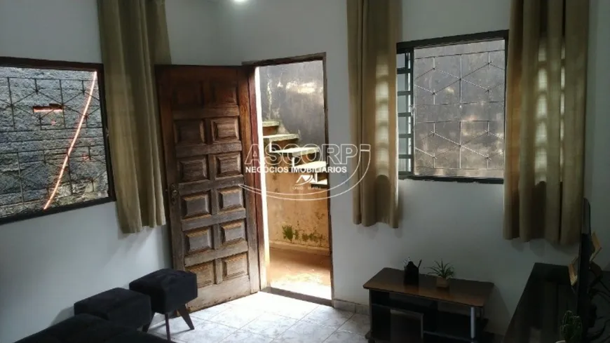 Foto 1 de Casa com 3 Quartos à venda, 195m² em Jardim Dona Rosina, Rio das Pedras