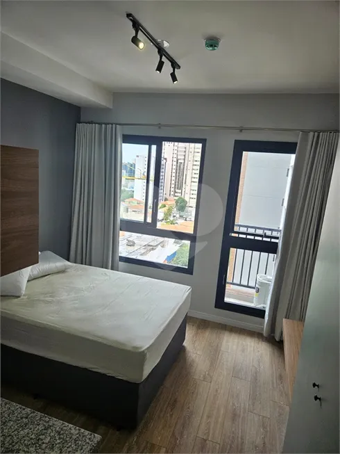 Foto 1 de Apartamento com 1 Quarto para alugar, 24m² em Vila Mariana, São Paulo