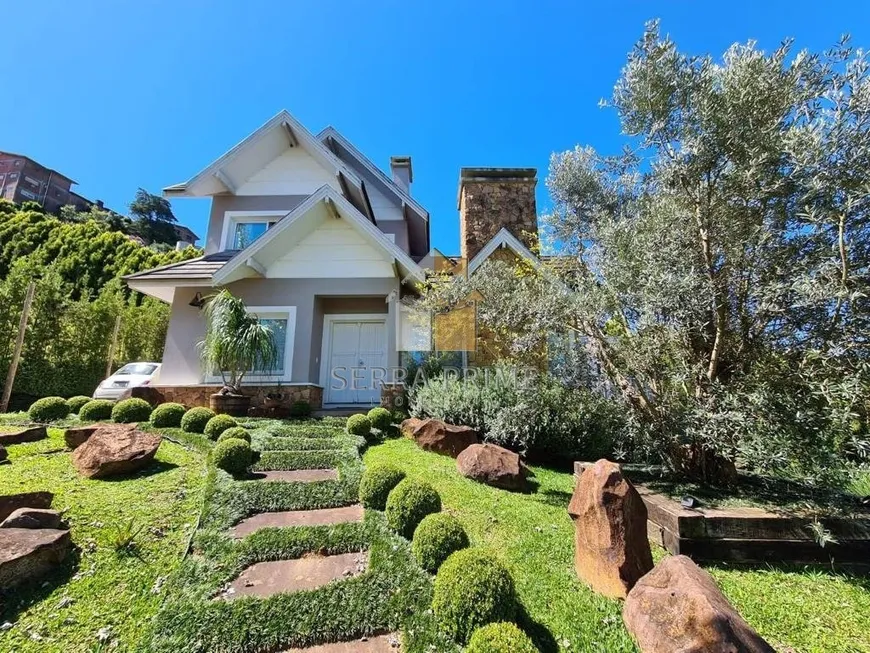 Foto 1 de Casa de Condomínio com 3 Quartos à venda, 341m² em Centro, Gramado