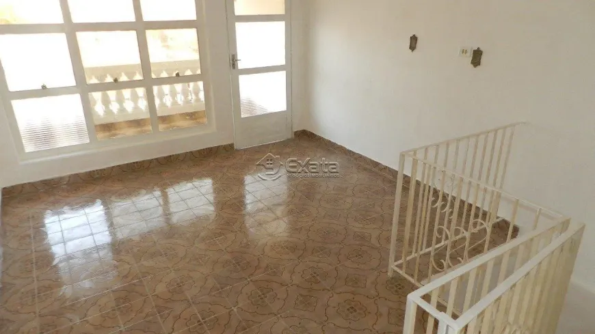 Foto 1 de Sobrado com 4 Quartos à venda, 272m² em Jardim Prestes de Barros, Sorocaba