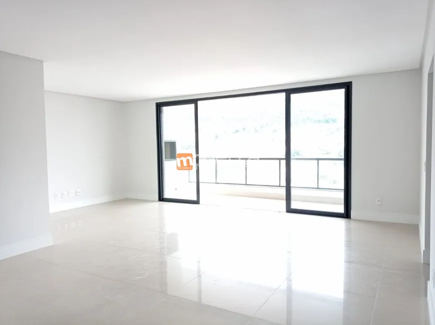 Foto 1 de Apartamento com 3 Quartos à venda, 124m² em Agronômica, Florianópolis